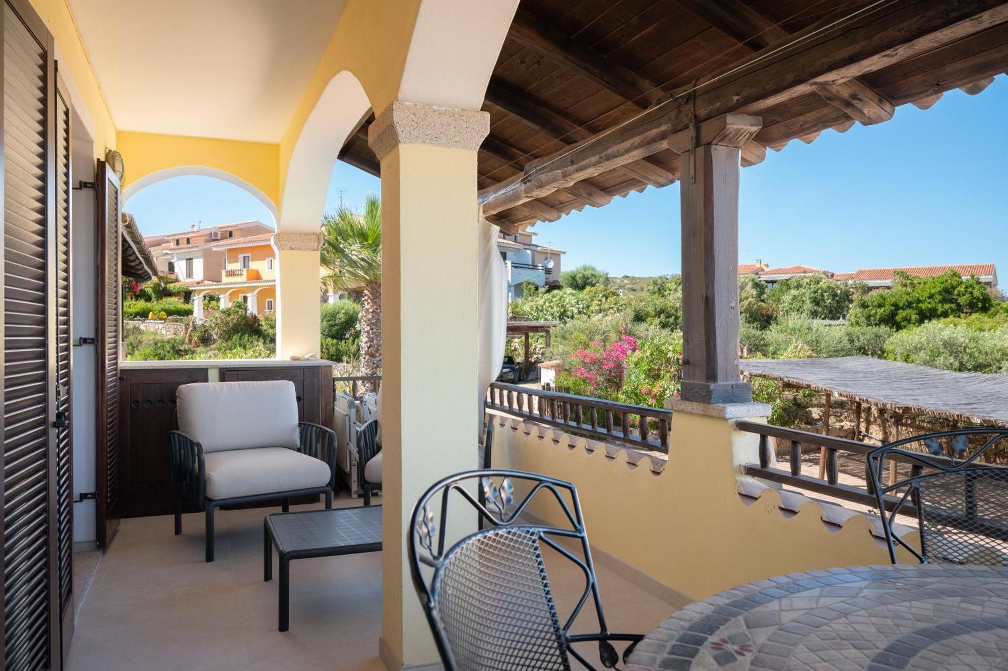 Spiaggia Bianca Pedra Rosa - Your House In Sardinia Golfo Aranci Room photo